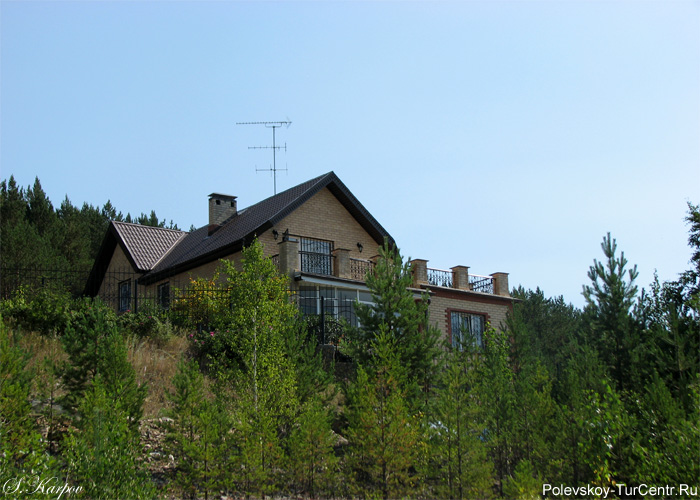 Дома в селе Курганово. Фото Карпова С.О., август 2012 г.