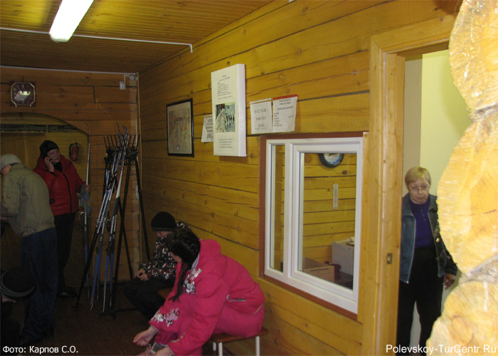 Лыжно-спортивная база в южной части города Полевского. Фото Карпов С.О., февраль, 2013 г.